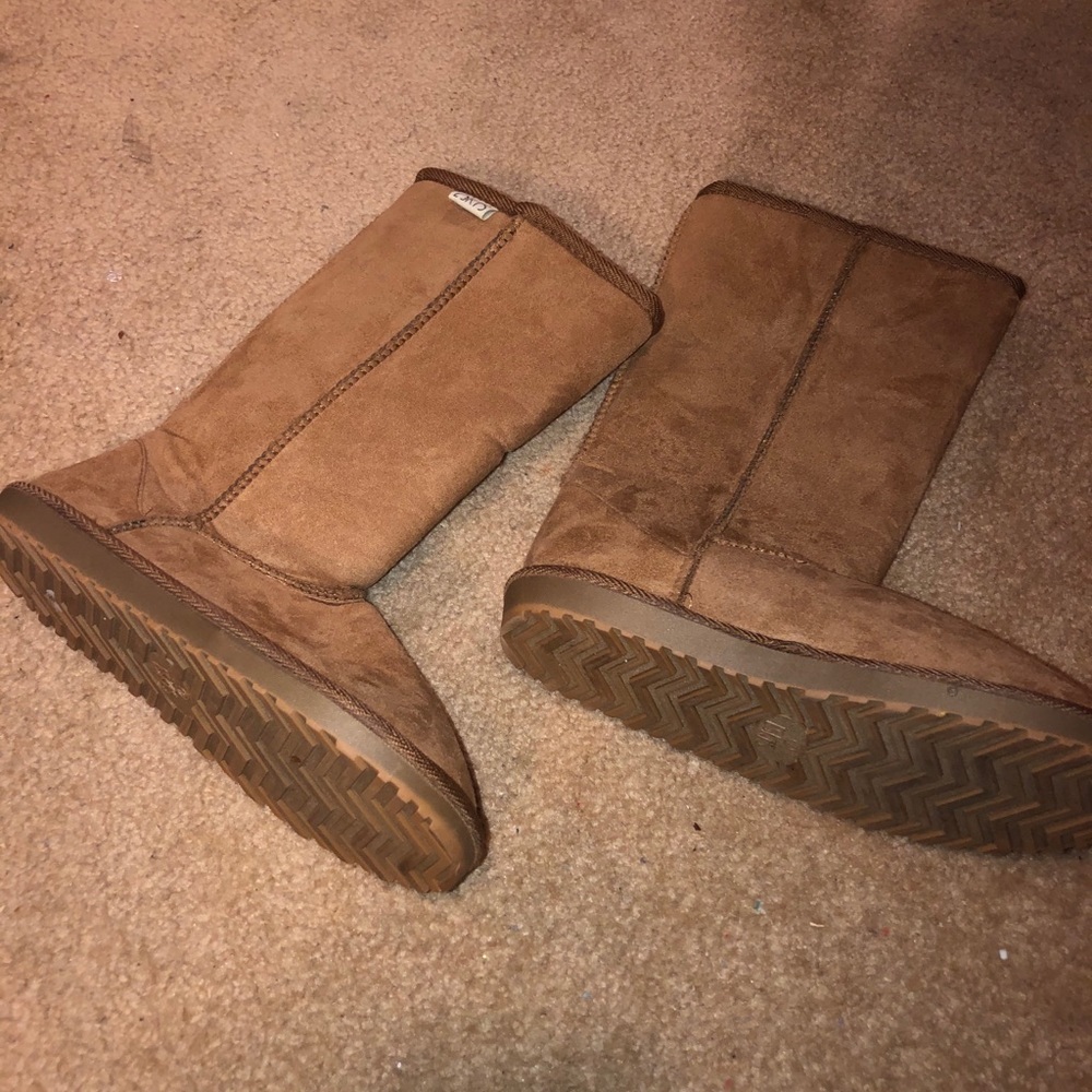 Brown boots